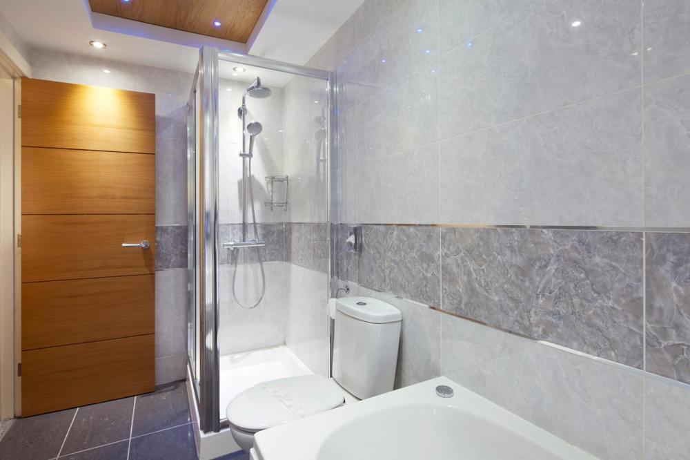 Queens Mansions: Empress Suite Blackpool Exteriör bild